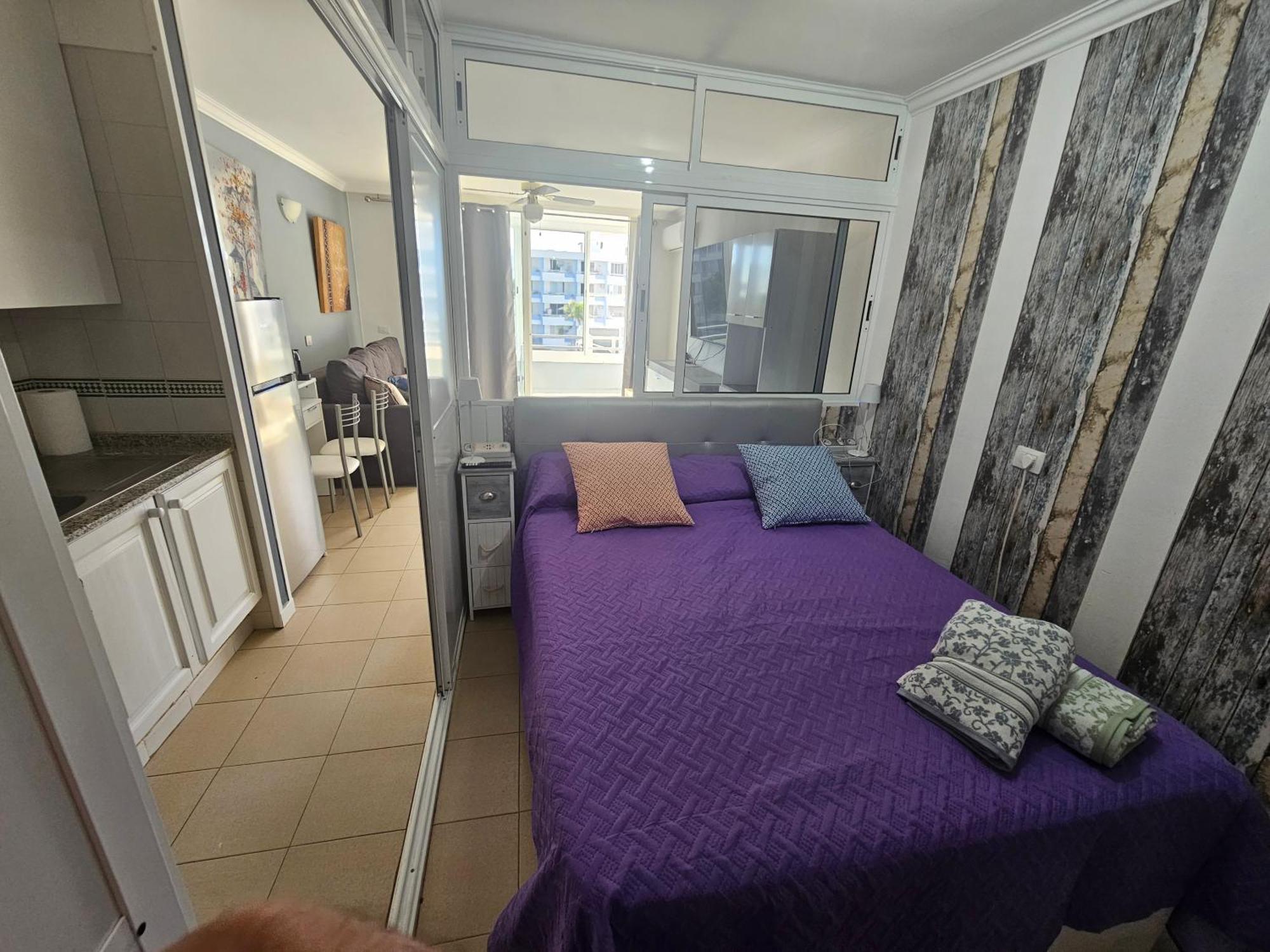 Cozy Studio, Aircon And 3 Pools 圣米格尔德阿沃纳 外观 照片